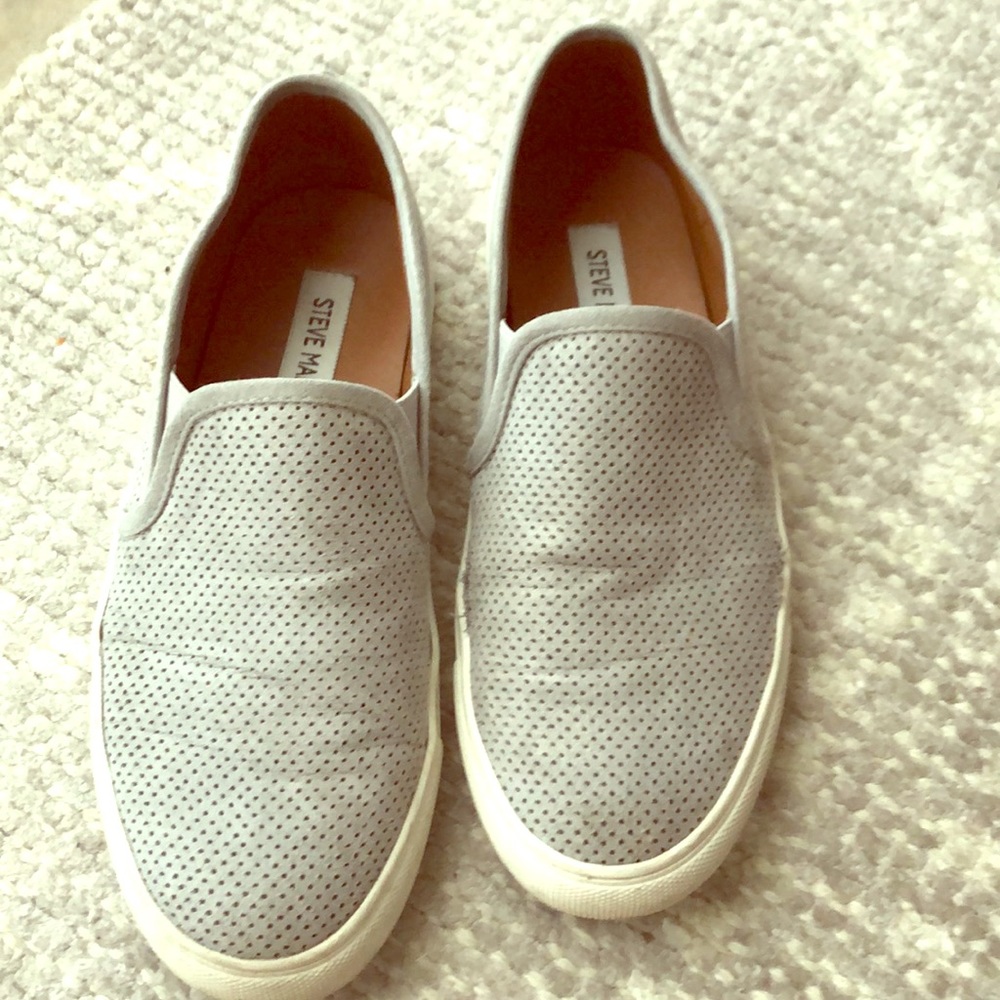 Steve Madden slip on’s